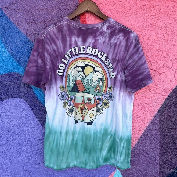 Buc-ee’s tie-dye T-shirt size large. Go little rockstar. - Picture 3 of 6
